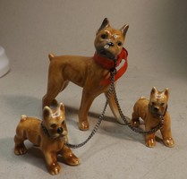 Goebel porcelán boxer kutya kölykeivel 