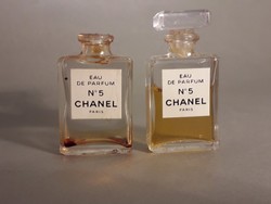 Chanel mini parfüm + egy chanel mini üveg csak csilcsil részére