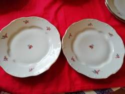 4 db Zsolnay porcelán lapos tányér együtt 