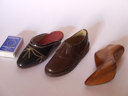 Mini, miniatűr cipő, papucs, sámfa egyben-mestermunka, vizsgamunka, divatcégér