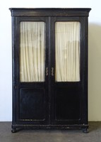 0X560 Antik fekete üveges könyvszekrény 190 cm