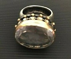 Izraeli kézműves ezüst gyűrű 9 K arannyal,fazettált kristállyal
