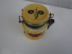 Siaki - old stapled ceramic holder