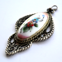 Silver pendant with painted flowers