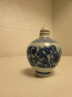 Kinai tubákos fiola porcelánbol