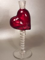 Különleges szív forma kézműves üveg jelzett talán parfümös dugó nélkül vagy gyertyatartónak is