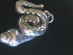 Ezüst kígyó medál-jelzett 825-ös finomságú
