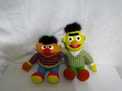 BERT és ERNIE a Szezám utcából, jó barátok Muppets show 