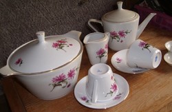 Alföldi porcelán készlet 6 személyes teás készlet kiöntővel + leveses tál, sótartó és tejszínes kiön