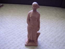 Arató asszony - kerámia szobor (A3)