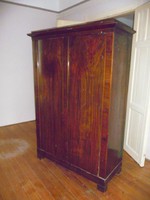 Biedermeier szekrény, 1820-30-as évek, felújítandó