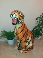 Hatalmas  méretű porcelán  tigris