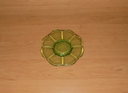 Antik zöld üveg süteményes kistányér  átm. 16,5 cm (2p)