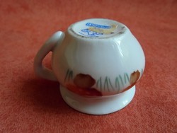 Aquincumi porcelán miniatűr bili 