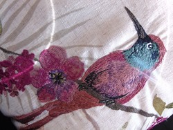 2 db hímzett kolibri madaras díszpárna