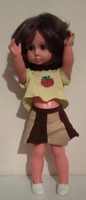 Nagyméretű (50 cm), retro, vintage, műanyag játék baba (barna hajú) eladó