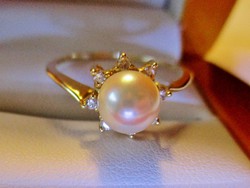 Nagyon szép valódi gyöngy és 0.12ct brill 14kt arany gyűrű