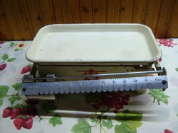 Retro kitchen scales