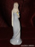 Porcelain girl figure (dbz00106)