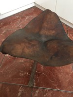 Antik háromlábú horgászszék - vadász szék - bőr 