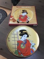 Japán porcelán dísztányér dobozában
