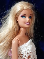 Eredeti Mattel Barbie baba ruhával