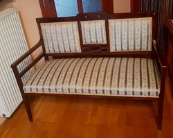 Szecessziós karfás kanapé, szófa 