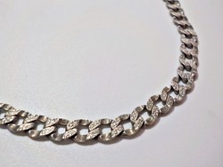 Női ezüst nyaklánc 925-ös 12,6 g.