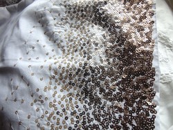 Dreamy snow-white bedding with bronze sequins