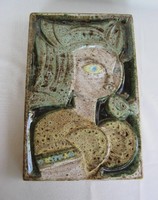 Nő madárral mázas kerámia pirogránit falikép Zsolnay