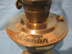 ​Aladdin asztali petróleum lámpa
