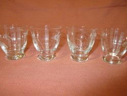 4 db régi pálinkás-likőrös üveg pohár