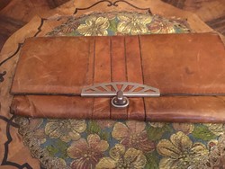 Leather envelope bag from the 1960s