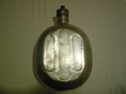 Alumínium katonai kulacs (2 literes)