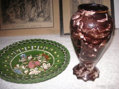 HMV tányér és váza , ami 1934 ben készült