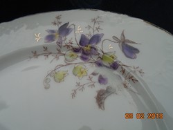 Antik szecessziós egyedi kézzel festett virágmintás dombormintás tányér