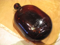 Régi orosz  üveg    , gömb aljú  ,12 x 21 cm  , URSELSKIJ    felirattal  , 