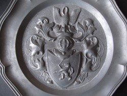 Címeres ón fali dísztál