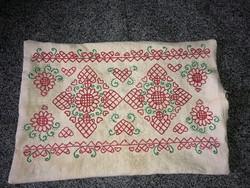 Old embroidered decorative cushion cover