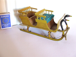 Régi, antik gyerek játék-mini fából készült hattyúnyakas szánkó-akár antik babákhoz