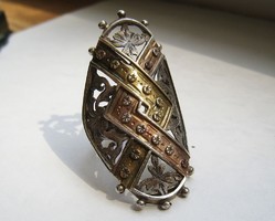 Old, large silver designer ring with yellow and rose gold decoration, unique!