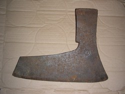 Wrought iron ax / ax