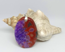 Brown-purple druzy agate pendant