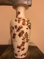 Zsolnay nagyméretű virágmintás díszváza ritka dekorral
