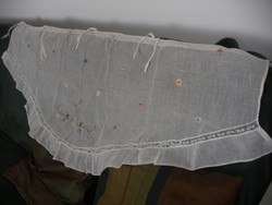 Antik batiszt vitrázs