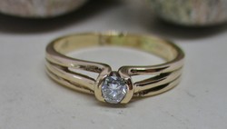 Gyönyörű antik orosz aranygyűrű 0.16ct gyémánt kővel