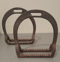 2 db régi, antik (I. világháború körüli), kovácsoltvas kengyel (lószerszám) egyben eladó