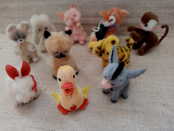 10 pcs. A collection of small branded animal figurines in good condition are for sale together