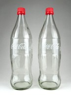 1A780 Két darab Olasz Coca Cola üveg palack 1 Liter 2016