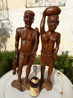 2 old African statues.